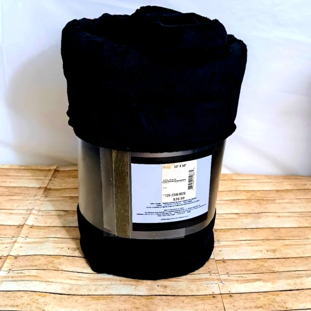 Studio Micro-Mink/ Sherpa Throw Soft & Cozy, Coal Black 50